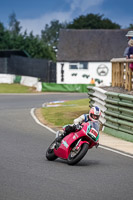 Vintage-motorcycle-club;eventdigitalimages;mallory-park;mallory-park-trackday-photographs;no-limits-trackdays;peter-wileman-photography;trackday-digital-images;trackday-photos;vmcc-festival-1000-bikes-photographs